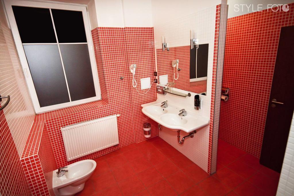 Hotel Slovan Lučenec المظهر الخارجي الصورة